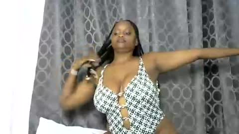 Snapshot of pure_seductive chatting on 07.10.26 pure_seductive online show from 07.10.26