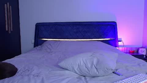 Julia online show from 04.15.26