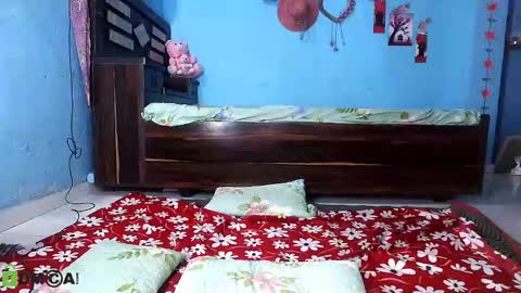 Pureannuals online show from 01.18.25