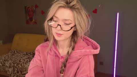 Bella online show from 02.15.26