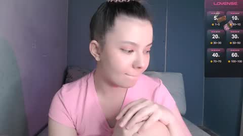 Carolyn online show from 03.04.25