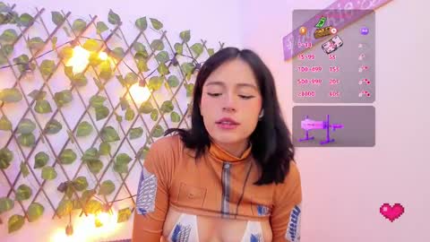 Snapshot of purple_slut_ chatting on 09.30.25 Anna online show from 09.30.25