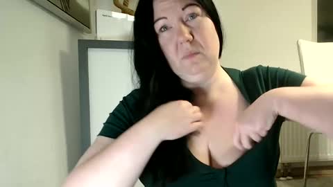 pussy6wetlips online show from 02.23.26