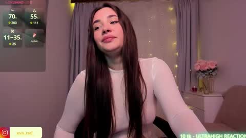 Snapshot of pussy__warrior chatting on 02.28.25 Eva please thumbs up me online show from 02.28.25