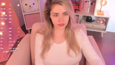 Snapshot of pussy_kattt chatting on 01.25.25 kat follow online show from 01.25.25