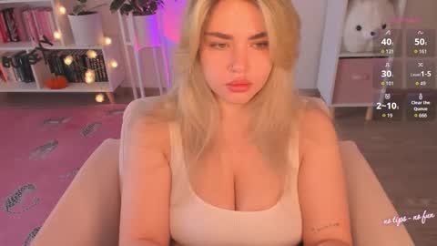 Snapshot of pussy_kattt chatting on 10.14.25 kat follow online show from 10.14.25