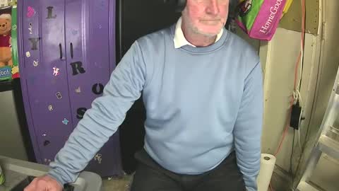 Mark online show from 01.28.25