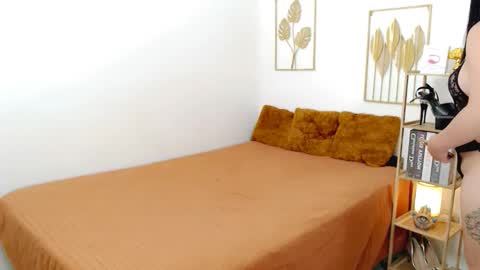 Snapshot of pussydestroyer579074 chatting on 11.17.25 Your sweet Lala online show from 11.17.25