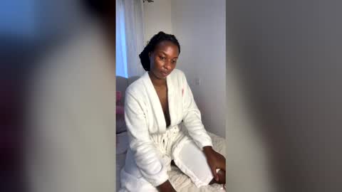 kate and noels online show from 12.21.25