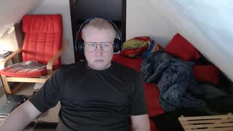 Snapshot of pussylovercb chatting on 10.31.25 pussylovercb online show from 10.31.25