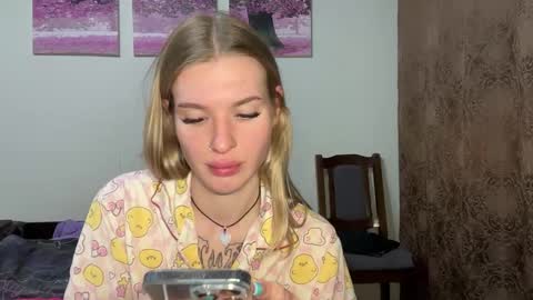 Lina online show from 09.26.25