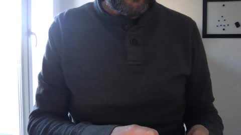 Snapshot of qsx9 chatting on 11.18.25 Quentin online show from 11.18.25