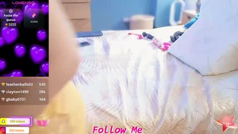 Queen And King online show from 02.24.25