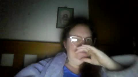 Snapshot of queen2118694 chatting on 02.12.26 naughty Queen online show from 02.12.26