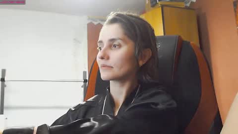 Lola online show from 03.05.25