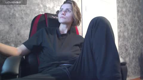 Lola online show from 11.11.25