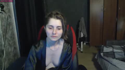 Snapshot of queen4565 chatting on 02.21.26 Lola online show from 02.21.26