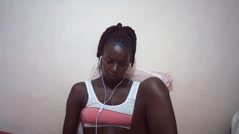 Snapshot of queen_0012 chatting on 07.13.26 asher online show from 07.13.26