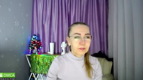 Snapshot of queen_a_n_i chatting on 01.15.25 A N I Ill be here on December 1st online show from 01.15.25