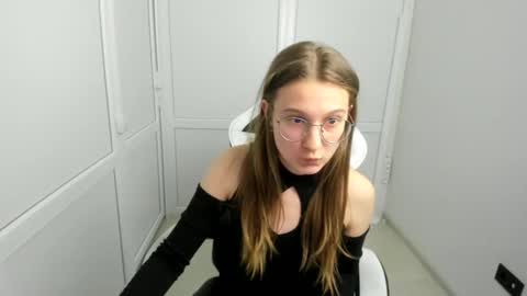 Amelie online show from 03.29.26