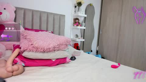  QUEEN ANTONELLA  online show from 03.31.26