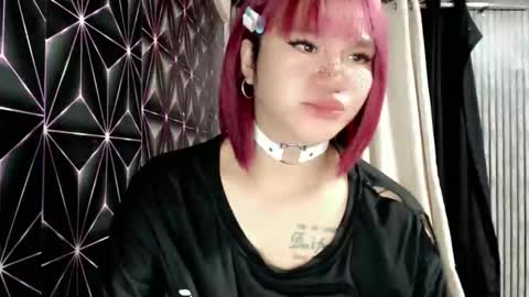 Snapshot of queen_elicktra chatting on 06.01.26 JOY online show from 06.01.26