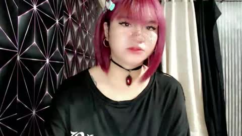Snapshot of queen_elicktra chatting on 06.05.26 JOY online show from 06.05.26