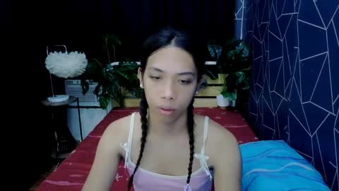 queen_gia online show from 05.01.26