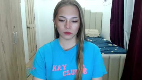 Snapshot of queen_heart0 chatting on 06.02.26 shawny online show from 06.02.26