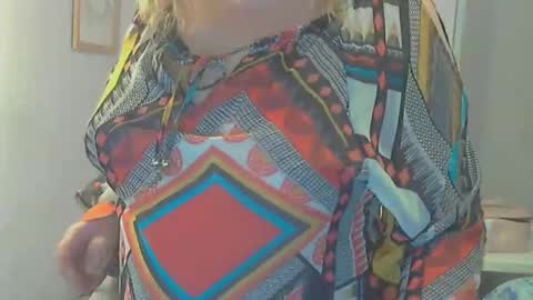 queen_jane8 online show from 12.16.24