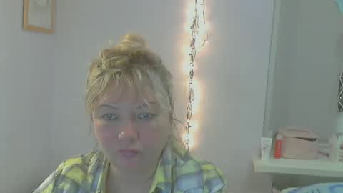 queen_jane8 online show from 03.09.25