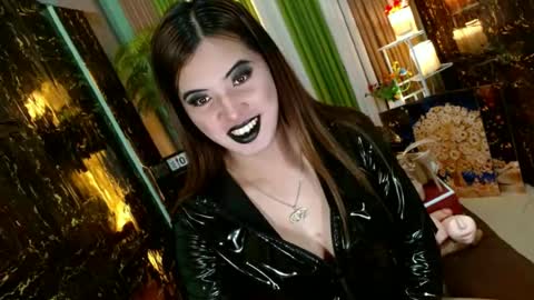 Snapshot of queen_kendalx19 chatting on 07.03.26 Kendal online here from 6am-3pm philippine time online show from 07.03.26