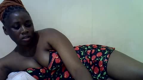 queen_leilla online show from 06.12.26
