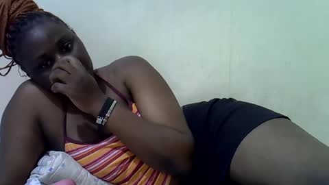 queen_leilla online show from 06.15.26