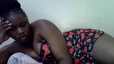 queen_leilla online show from 07.15.26