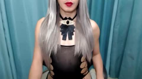 Snapshot of queen_lucifer chatting on 12.04.25 Queen Lucifer online show from 12.04.25