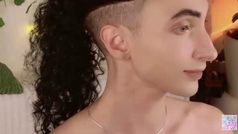 queen_of_tease online show from 08.04.26