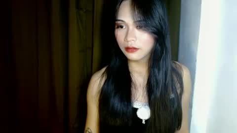 Snapshot of queena10 chatting on 02.25.25 CALL ME YOUR QUEEN AIVY1 online show from 02.25.25