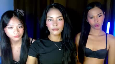 Snapshot of queena10 chatting on 03.09.25 CALL ME YOUR QUEEN AIVY1 online show from 03.09.25