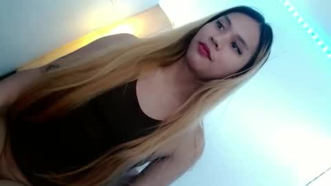 Snapshot of queena10 chatting on 10.08.25 CALL ME YOUR QUEEN AIVY1 online show from 10.08.25