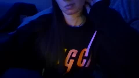 queenbee6269 online show from 02.08.25