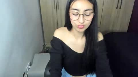 queenbyte_18 online show from 02.19.26