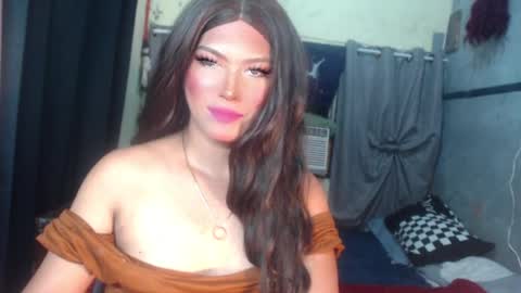 Snapshot of queenfcker1st chatting on 06.28.26 Be my property Sabrina online show from 06.28.26