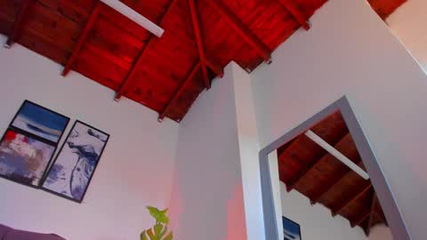 Queen online show from 01.30.25