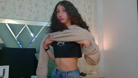 QUEENJEENN online show from 03.05.26