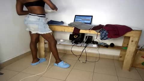 Nina online show from 02.21.26