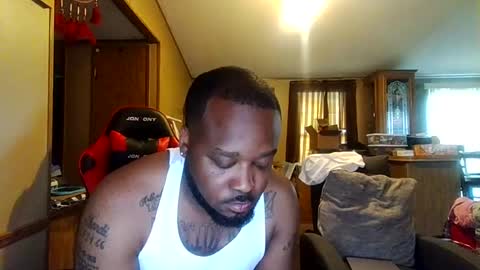 Snapshot of queenking55 chatting on 07.05.26 Queen N King Fun Night online show from 07.05.26