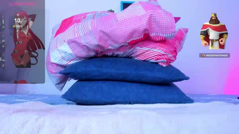 Snapshot of queenlatina10 chatting on 09.26.25 Andrea online show from 09.26.25