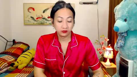 Snapshot of queenmistressts chatting on 06.11.26 QUEEN online show from 06.11.26