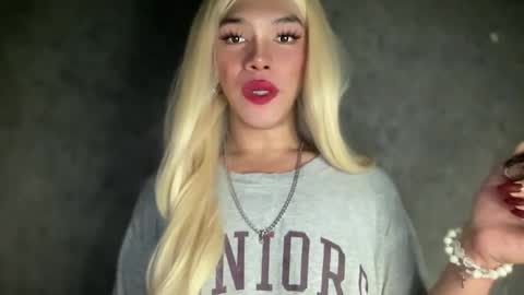 QUEEN online show from 02.10.26